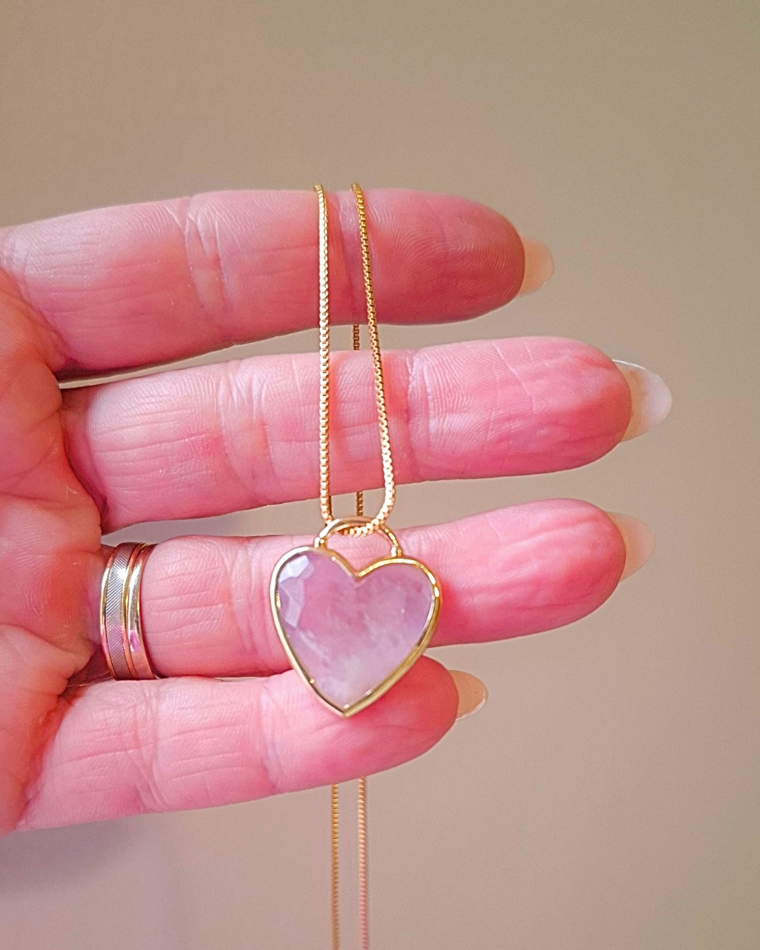 COLAR CORAÇÃO AMETISTA