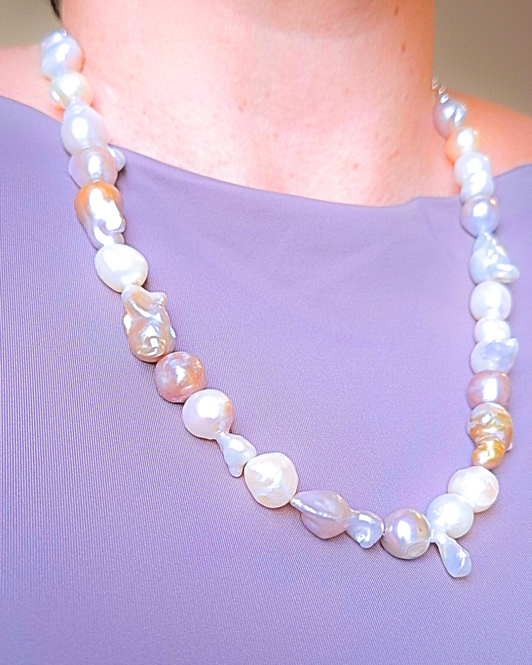 COLAR DE PÉROLAS BARROCAS