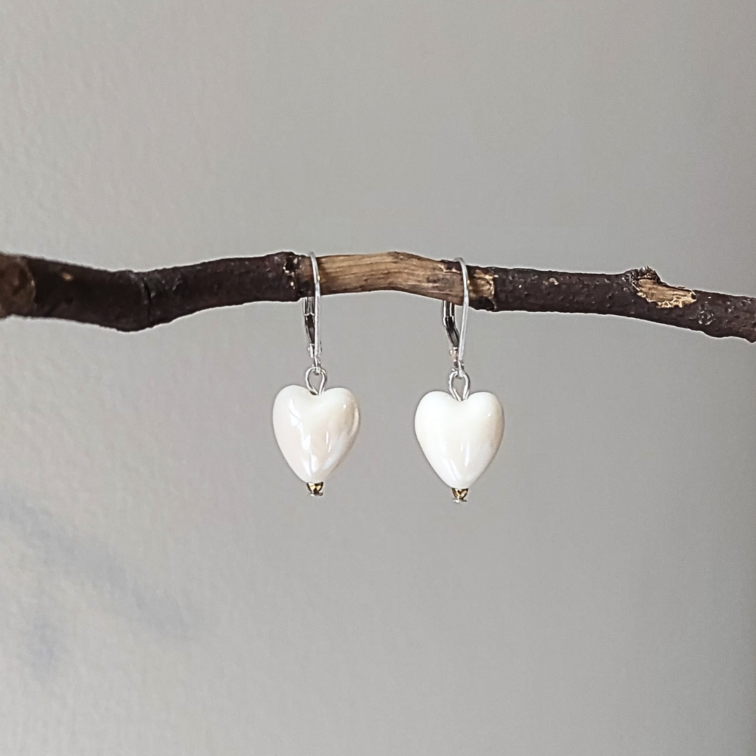 BRINCO CORAÇÃO CERÂMICA