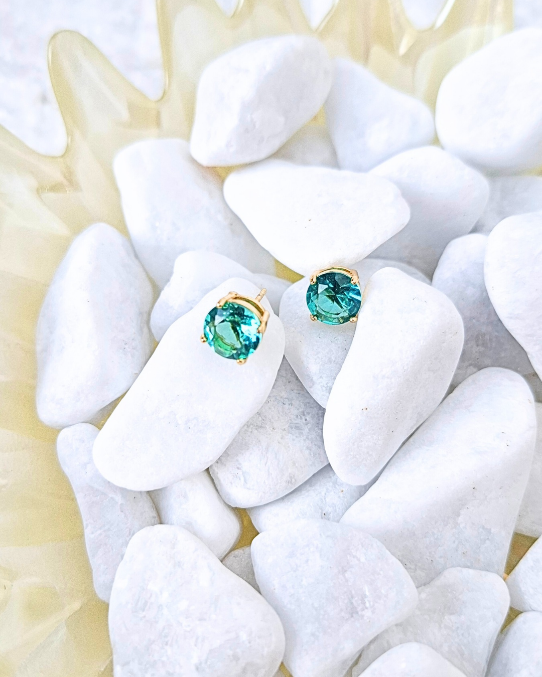 BRINCO REDONDO ZIRCÔNIA