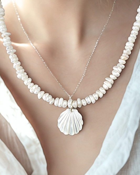 COLAR PÉROLAS CONCHA