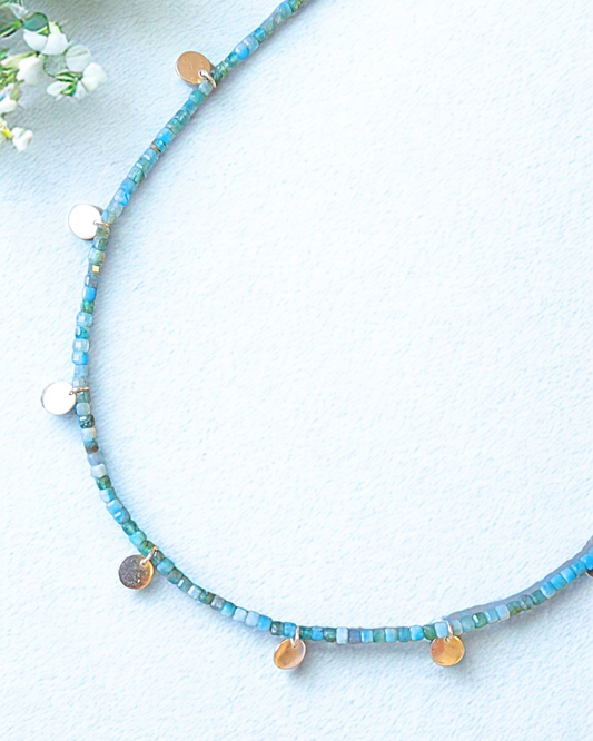 COLAR APATITAS MEDALHAS