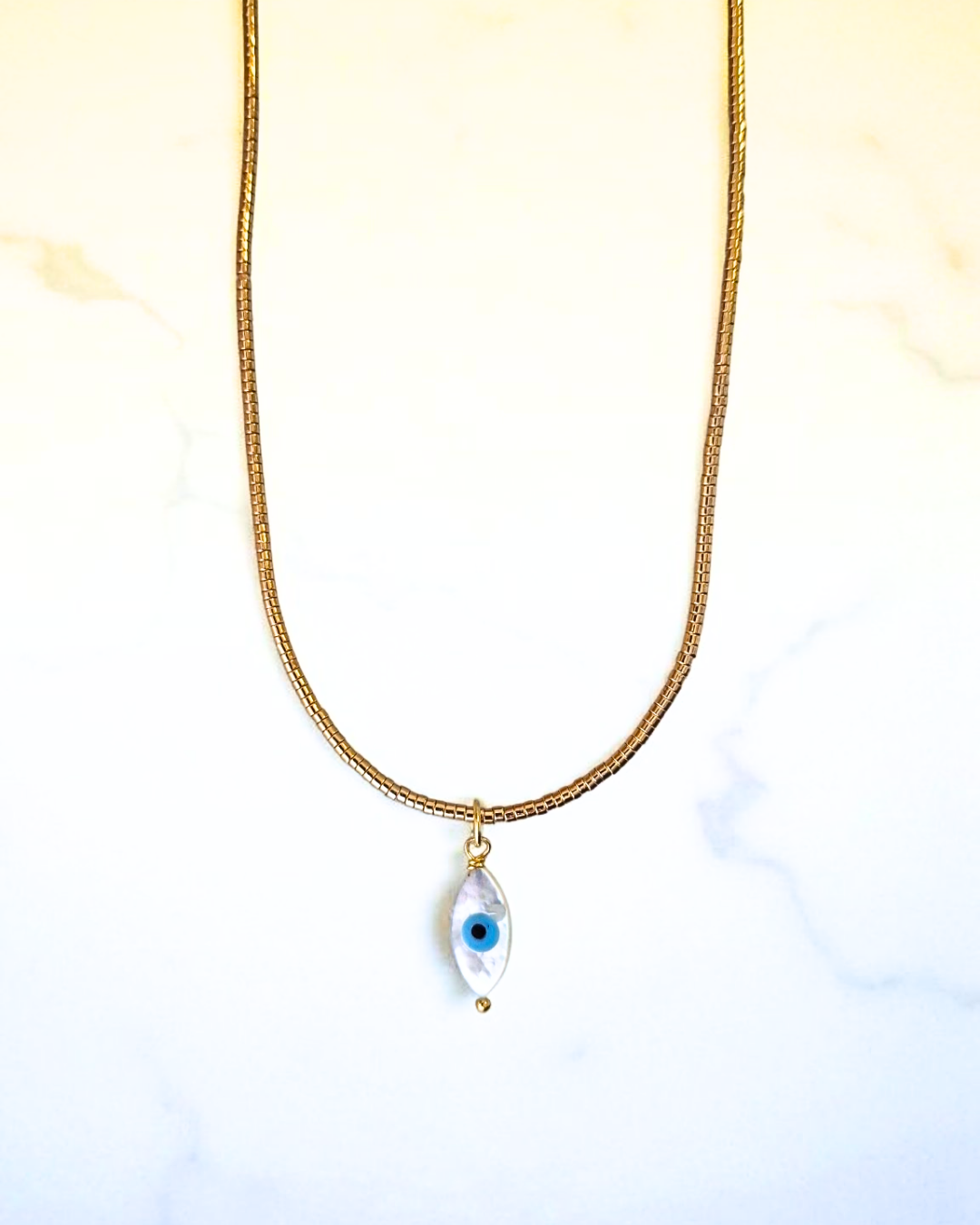 COLAR CANUTILHOS OLHO GREGO