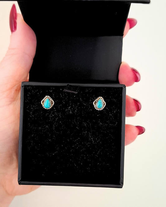 BRINCO GOTA MINI TURQUESA