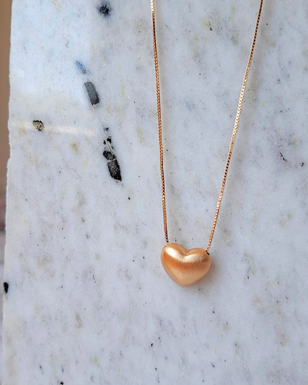 COLAR CORAÇÃO BOLD