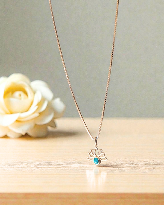 COLAR FLOR DE LÓTUS