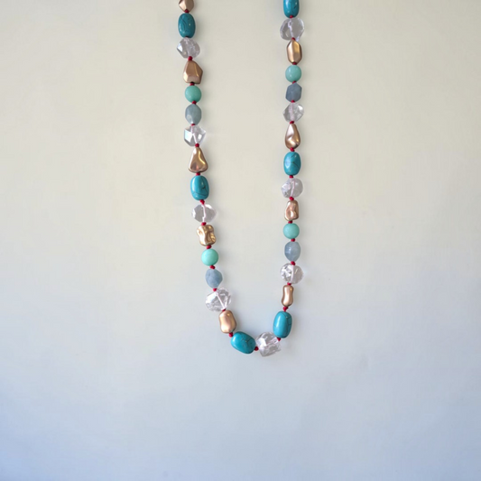 COLAR LONGO MIX DE PEDRAS