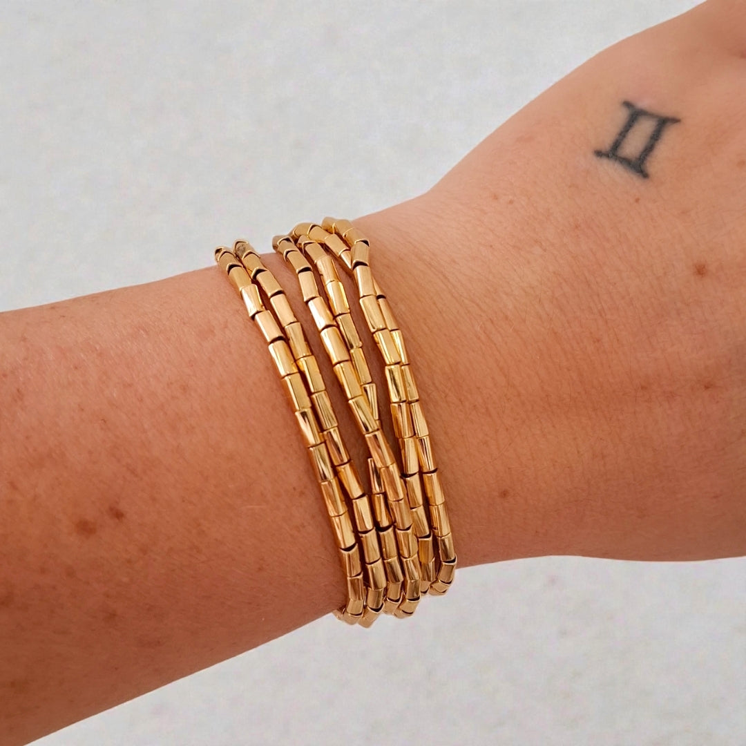 COLAR CANUTILHOS LONGO